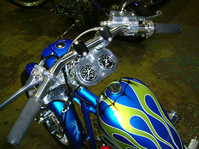 FATECH Custom Harley Davidson "CULT CHOP"