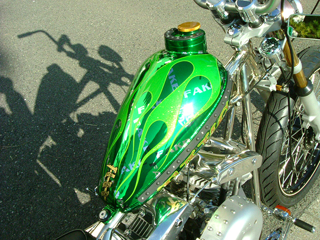 FATECH Custom Harley Davidson "RADICAL KID"